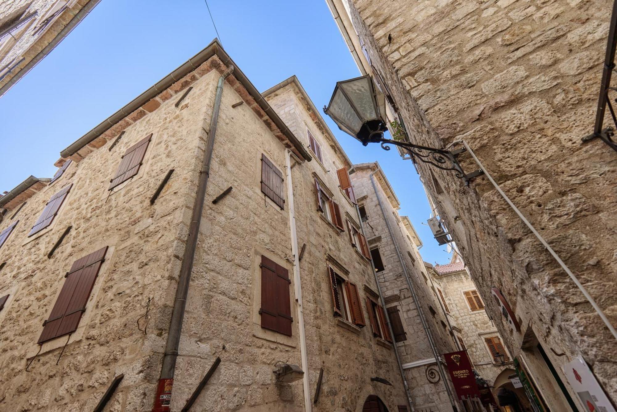G-Apart Kotor Exterior photo