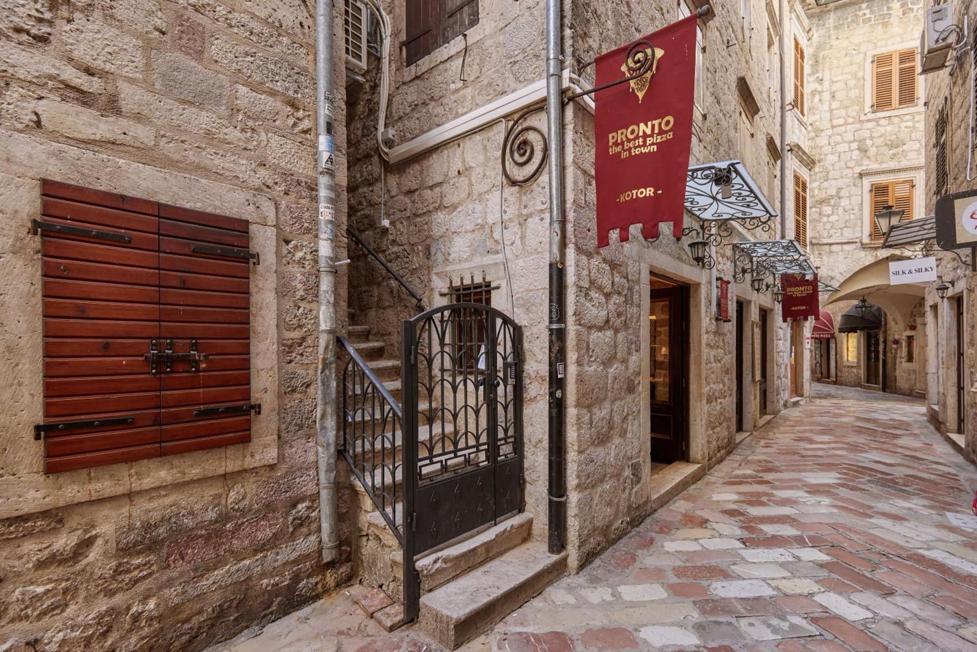 G-Apart Kotor Exterior photo